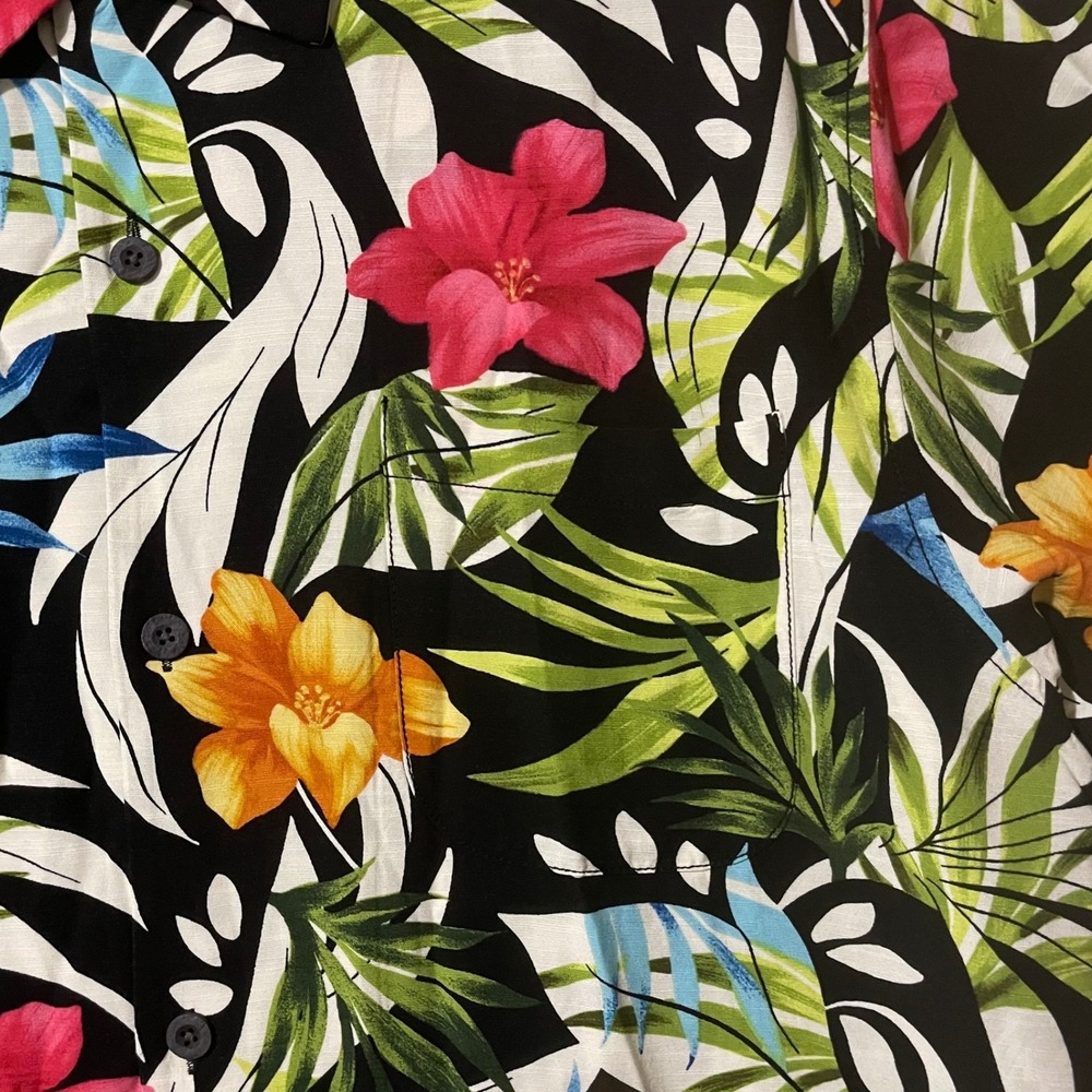 Tommy Bahama Camp Shirt Men XL Veracruz Cay Lush Escape Tropical Floral Hawaiian - Picture 9 of 14